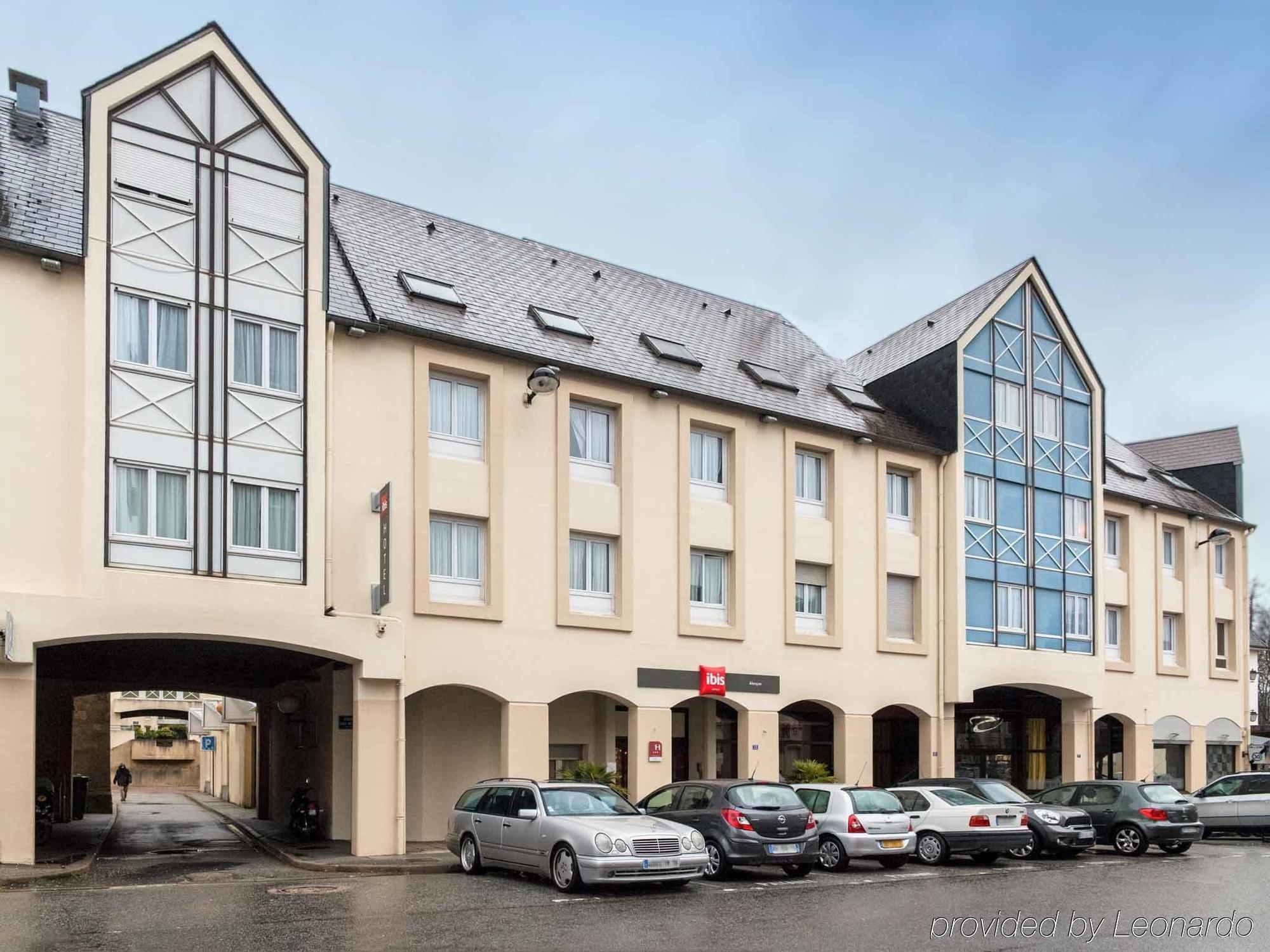 ibis Alençon Hotel Exterior foto